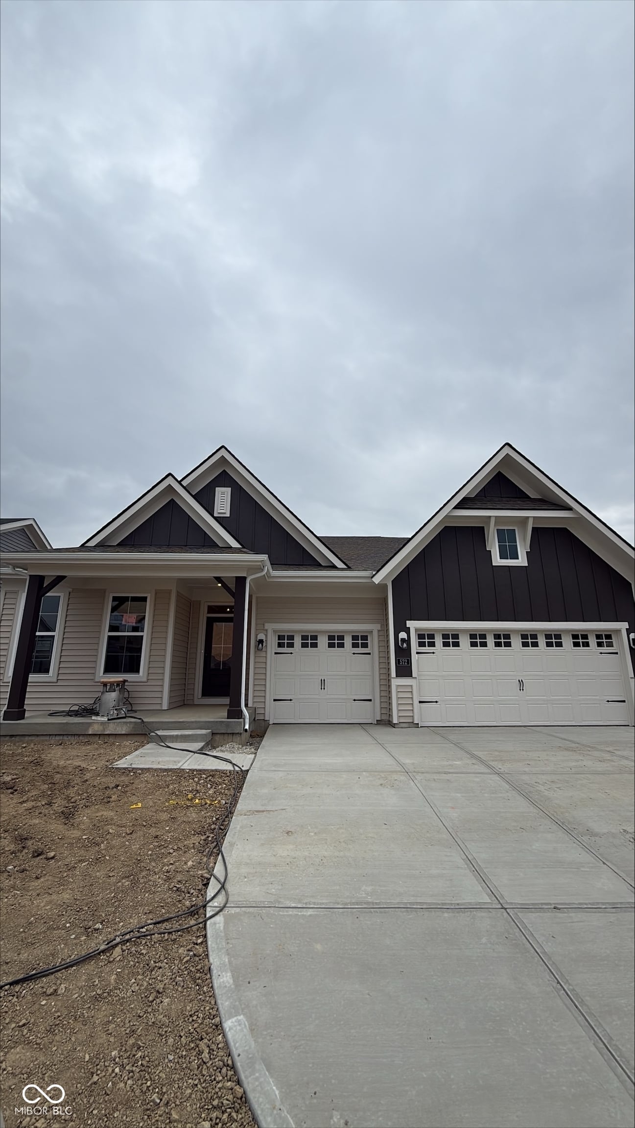 Photo of 572 Firefly Court, Greenfield, IN