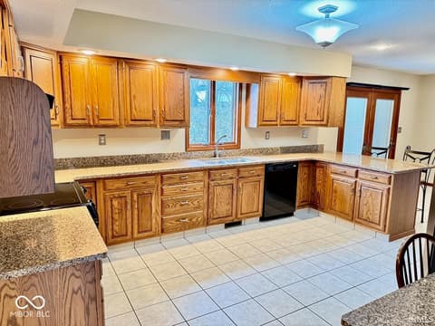 Kitchen at 3901 W Allen Court, Muncie, IN