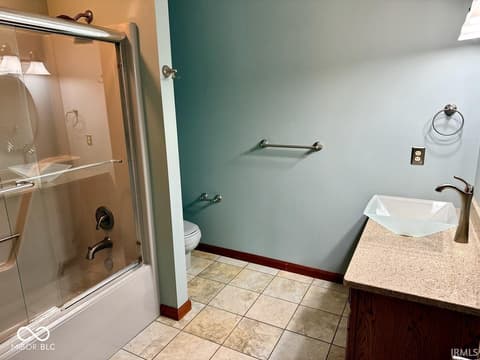 Bathroom at 3901 W Allen Court, Muncie, IN