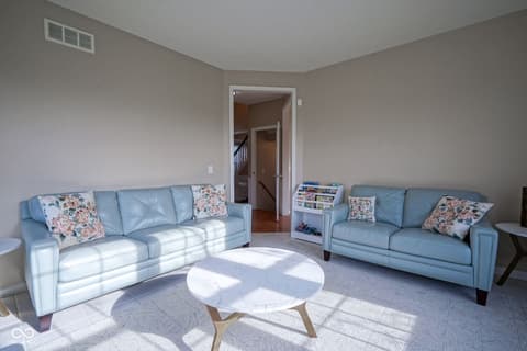 Photo of 3905 Heathfield Court, Zionsville, IN
