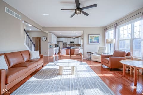 Photo of 3905 Heathfield Court, Zionsville, IN