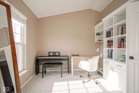 Photo of 3905 Heathfield Court, Zionsville, IN