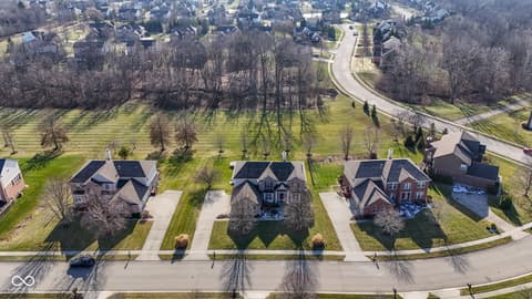 Photo of 3905 Heathfield Court, Zionsville, IN