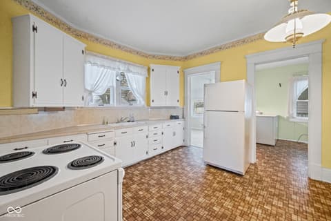 Kitchen at 614 N Illinois Street, Monticello, IN