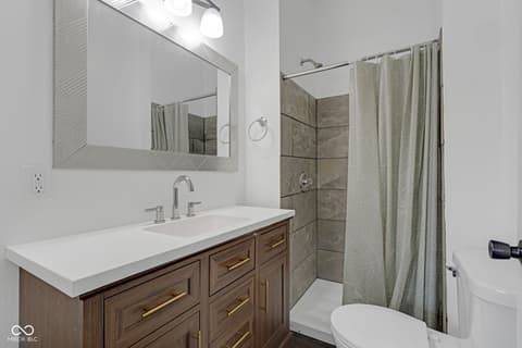 Primary bathroom at 2435 S D Street, Elwood, IN