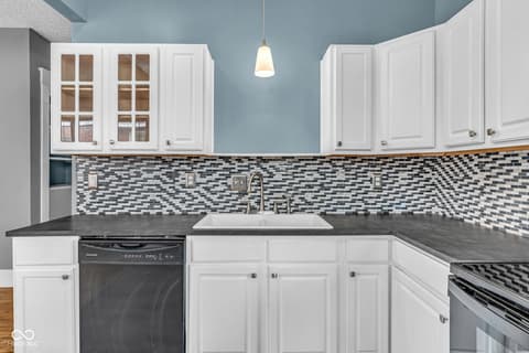 Photo of 3458 N Kenwood Avenue, Indianapolis, IN