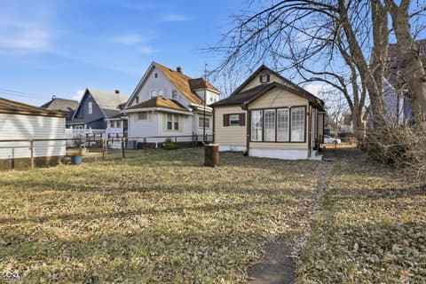 Photo of 104 N Chester Avenue, Indianapolis, IN