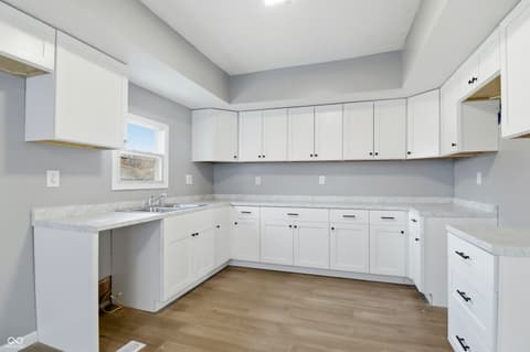 Photo of 104 N Chester Avenue, Indianapolis, IN