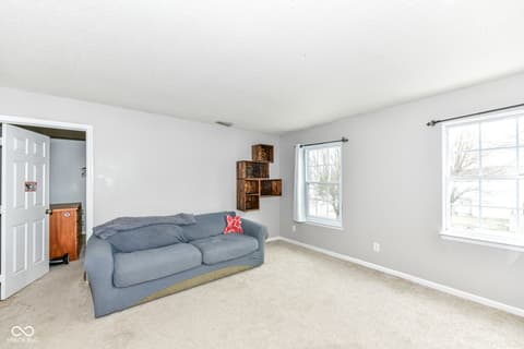Loft — 19497 Tradewinds Drive, Noblesville, IN