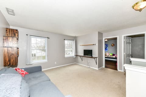 Loft — 19497 Tradewinds Drive, Noblesville, IN