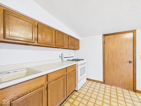 Photo of 687 W Mill Street, Middletown, IN