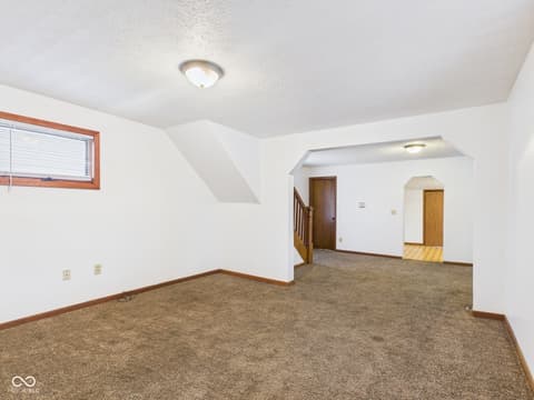 Photo of 687 W Mill Street, Middletown, IN