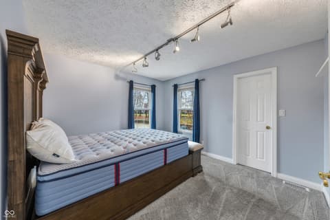 Photo of 11223 Fonthill Drive, Indianapolis, IN