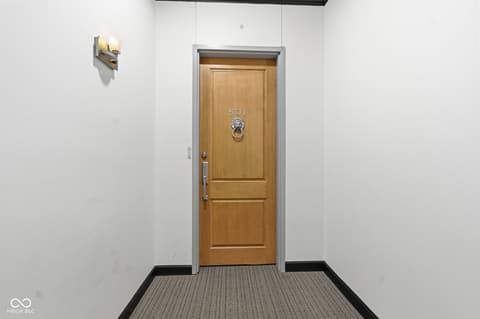 Photo of 141 S Meridian Street, Indianapolis, IN