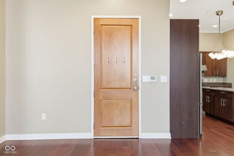 Photo of 141 S Meridian Street, Indianapolis, IN