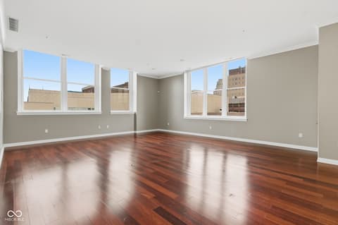 Photo of 141 S Meridian Street, Indianapolis, IN