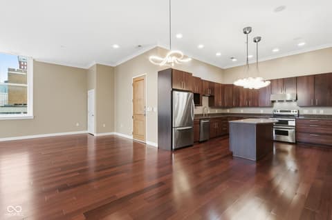 Photo of 141 S Meridian Street, Indianapolis, IN