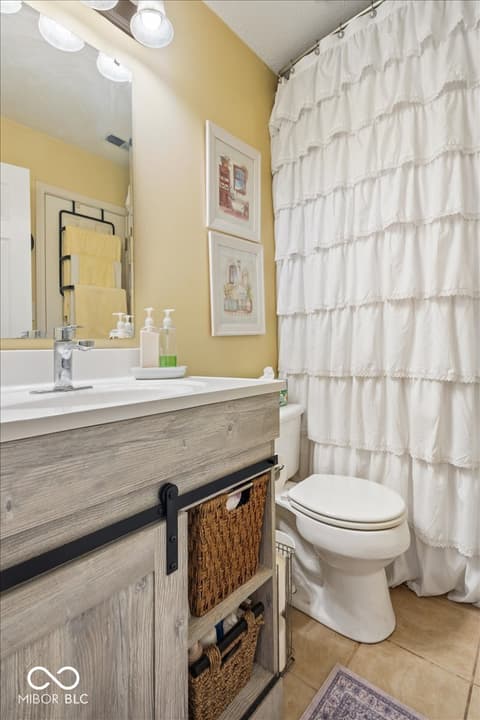Primary bathroom at 7533 Castleton Farms North Drive, Indianapolis, IN