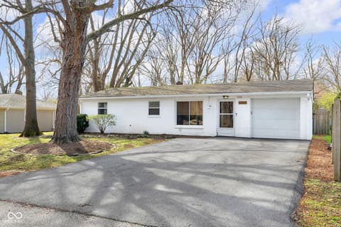 5220 Sunny Meade Lane