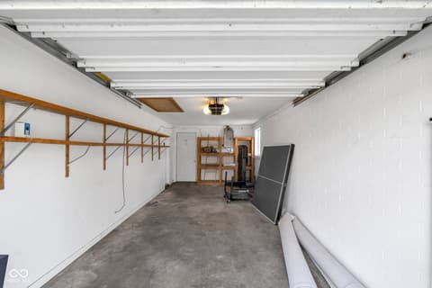 Garage at 5220 Sunny Meade Lane, Indianapolis, IN
