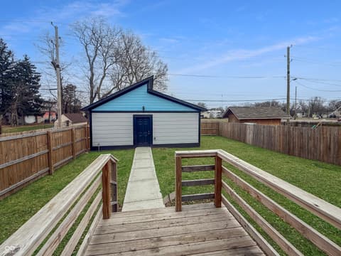 Photo of 2435 Columbia Avenue, Indianapolis, IN