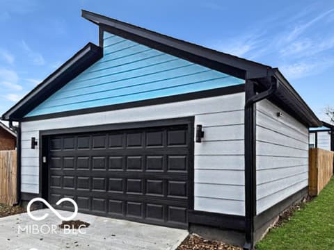 Garage at 2435 Columbia Avenue, Indianapolis, IN