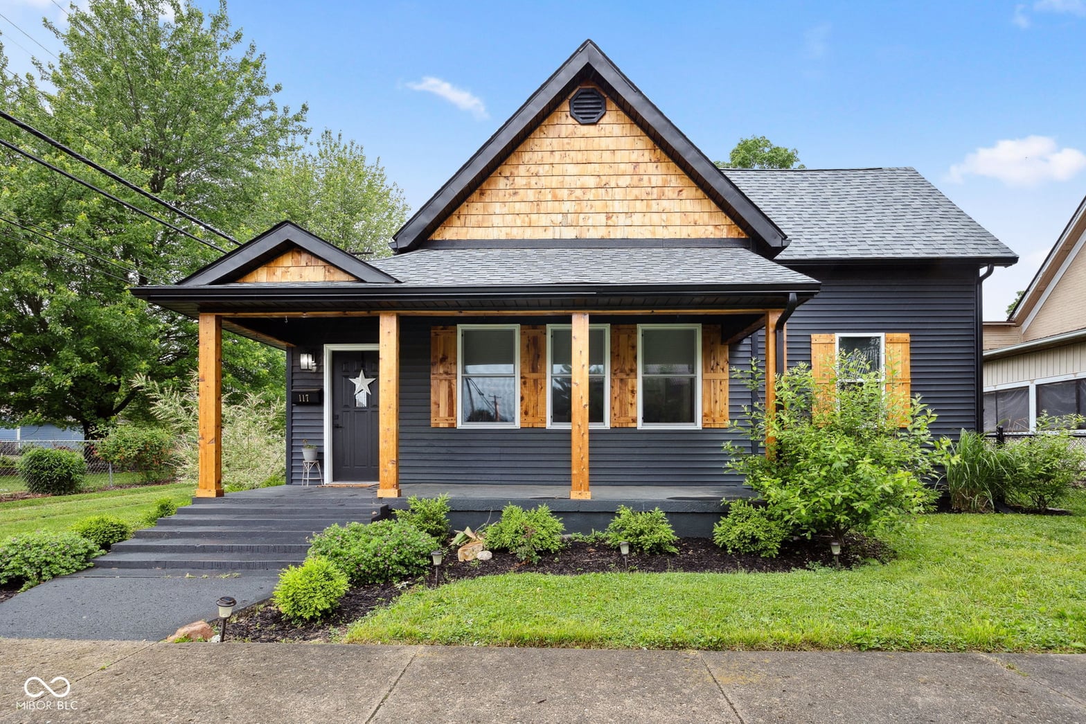 Photo of 117 N Market Street, Thorntown, IN