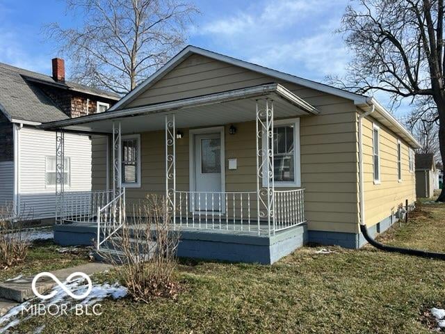 Front exterior at 1324 S 21st Street, New Castle, IN