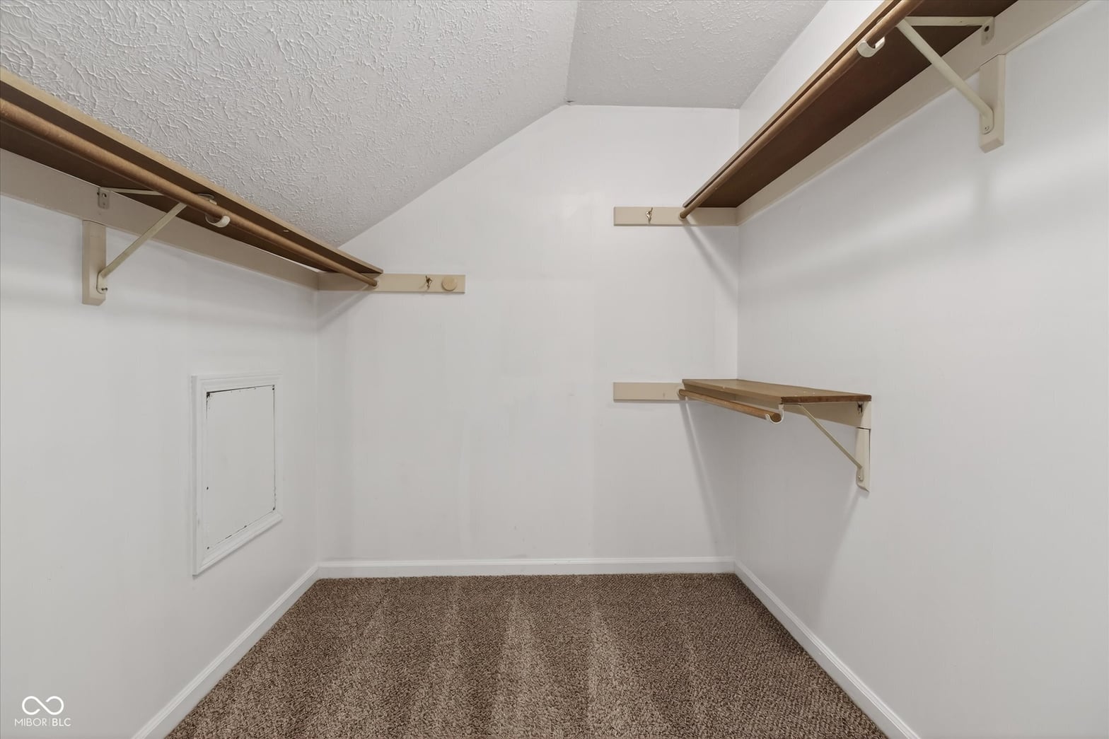 Walk In Closets