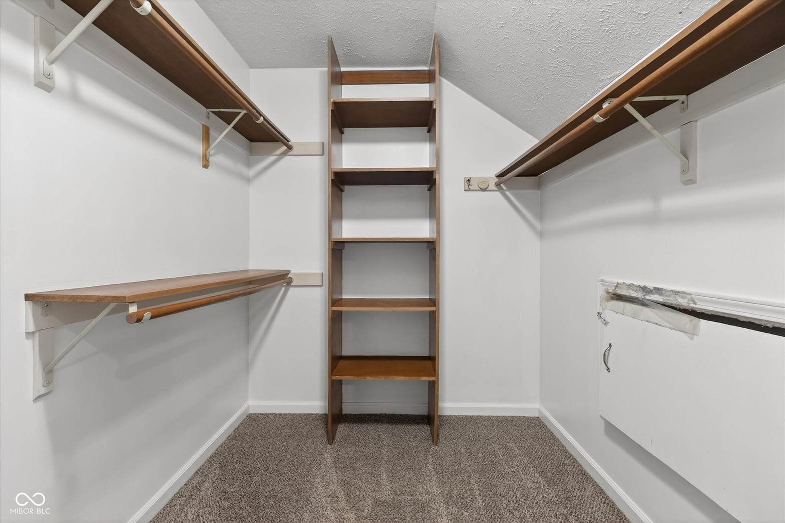 Walk In Closets