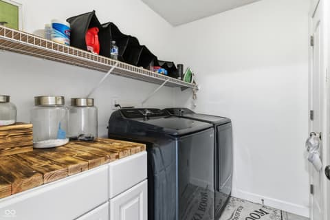 Laundry room at 7517 Wildcat Run Lane, Indianapolis, IN
