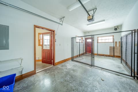 Garage at 2405 N Wicklow Drive, Muncie, IN