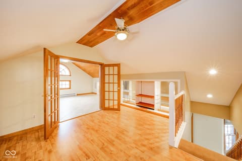 Bonus room at 2405 N Wicklow Drive, Muncie, IN