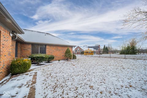 Yard at 2405 N Wicklow Drive, Muncie, IN