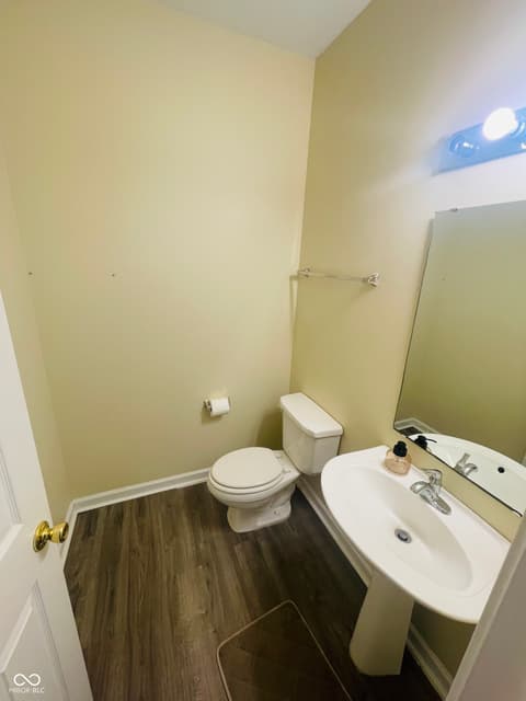 Bathroom at 4936 Tuscany Lane, Indianapolis, IN