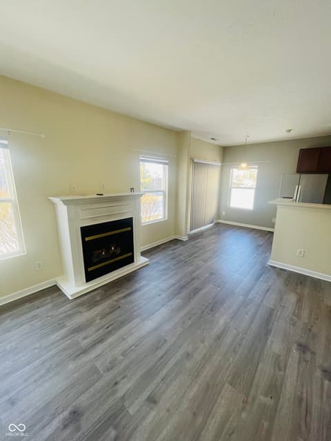 Living room at 4936 Tuscany Lane, Indianapolis, IN