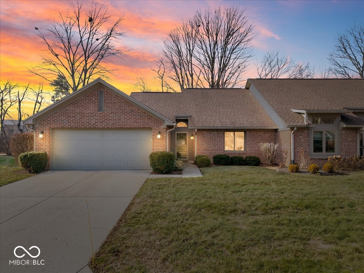 Front exterior at 8940 Pennwood Court, Indianapolis, IN