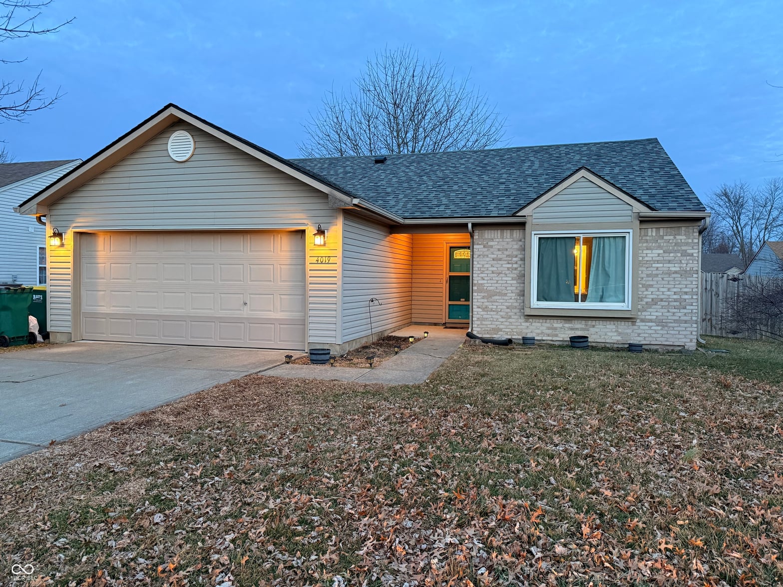 Front exterior at 4019 Magnolia Drive, Franklin, IN