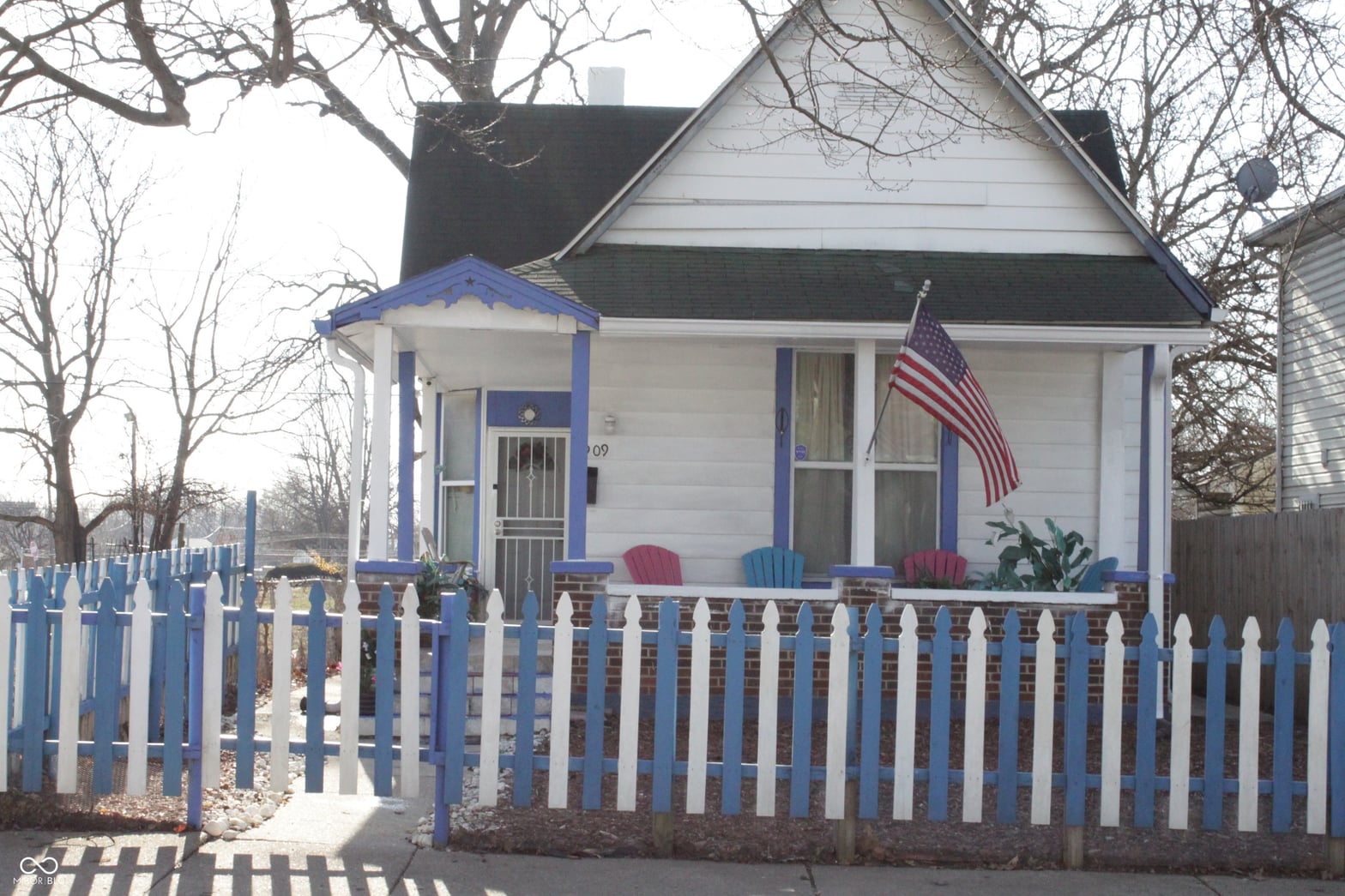 Front exterior at 909 W 29th Street, Indianapolis, IN