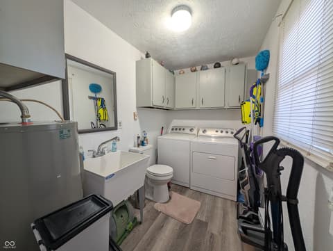 Photo of 214 N Pleasant Street, Milroy, IN