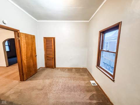 Photo of 718 Main Street, Elwood, IN