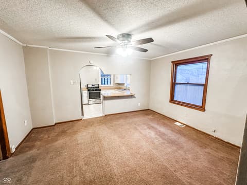 Photo of 718 Main Street, Elwood, IN