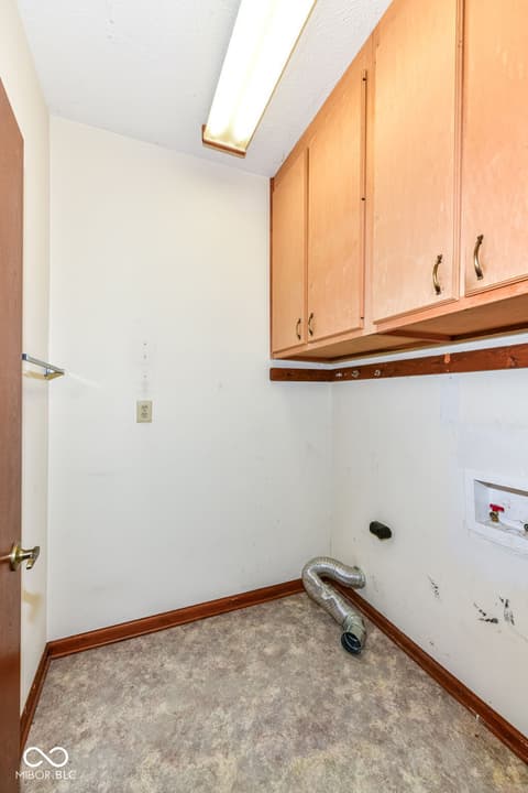 Laundry room at 1065 Alydar Circle, Indianapolis, IN