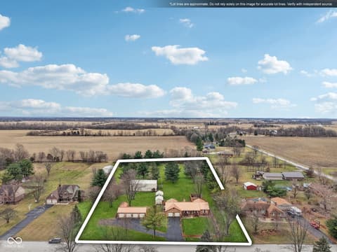 Aerial view at 2579 Cardinal Drive, Pittsboro, IN
