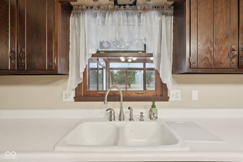 Kitchen at 2579 Cardinal Drive, Pittsboro, IN