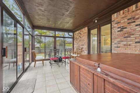 Bonus room at 2579 Cardinal Drive, Pittsboro, IN