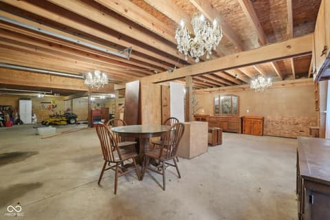 Barn — 2579 Cardinal Drive, Pittsboro, IN
