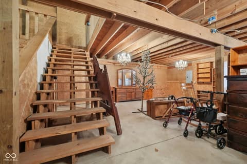 Barn — 2579 Cardinal Drive, Pittsboro, IN