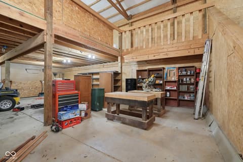 Barn — 2579 Cardinal Drive, Pittsboro, IN