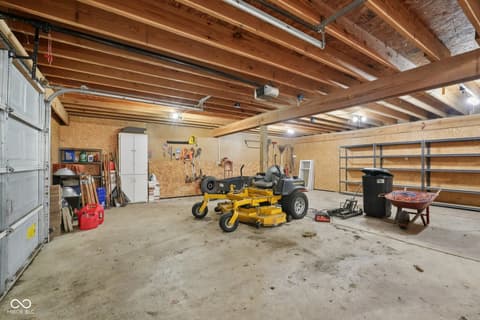 Barn — 2579 Cardinal Drive, Pittsboro, IN